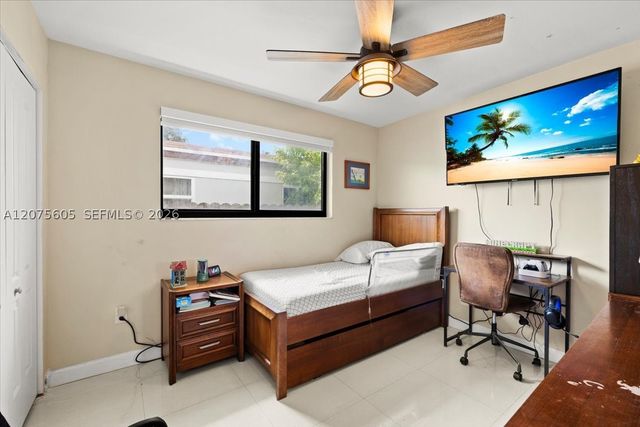 40 NW 119th St 0, Miami, FL 33168