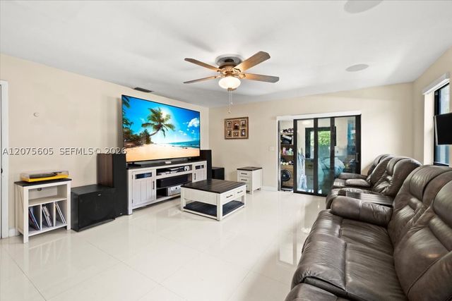 40 NW 119th St 0, Miami, FL 33168