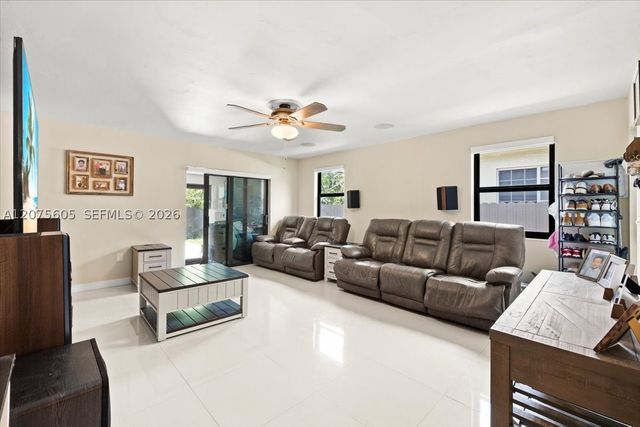 40 NW 119th St 0, Miami, FL 33168