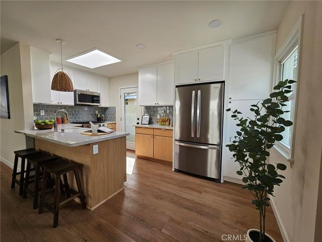 12846 Short Avenue, Los Angeles, CA 90066