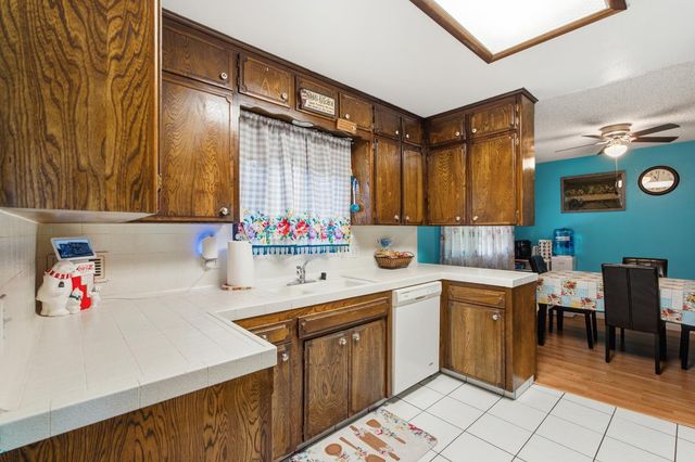 6019 N 9th Street, Fresno, CA 93710