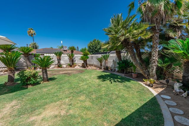 6019 N 9th Street, Fresno, CA 93710