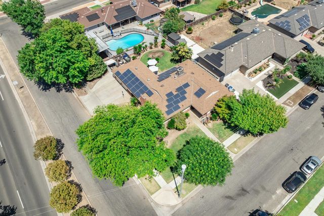 6019 N 9th Street, Fresno, CA 93710
