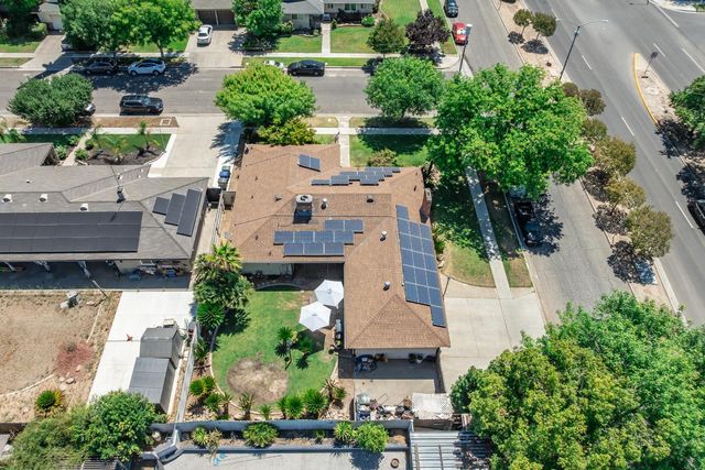 6019 N 9th Street, Fresno, CA 93710