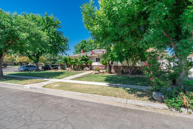 6019 N 9th Street, Fresno, CA 93710