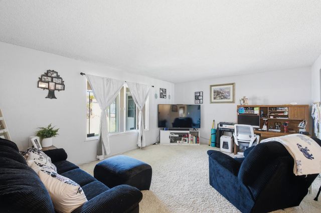 6019 N 9th Street, Fresno, CA 93710