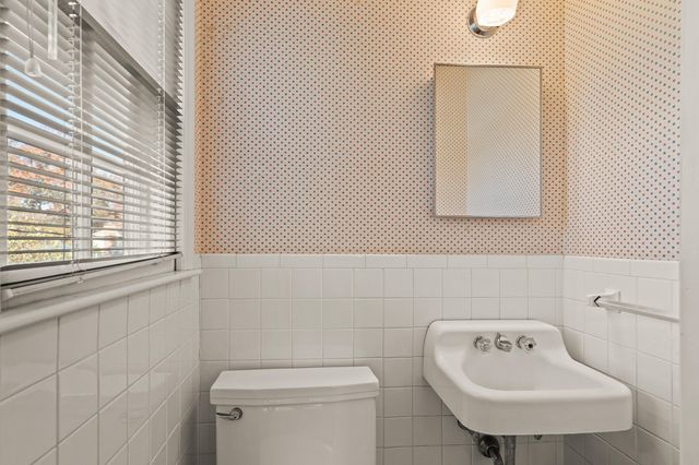 213 LONGFELLOW LN, Columbia, MO 65203