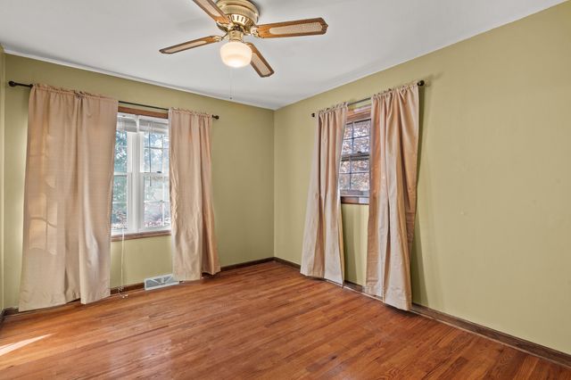 213 LONGFELLOW LN, Columbia, MO 65203