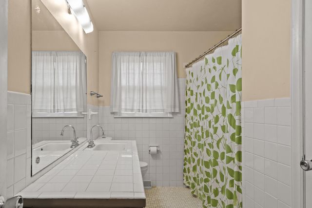 213 LONGFELLOW LN, Columbia, MO 65203