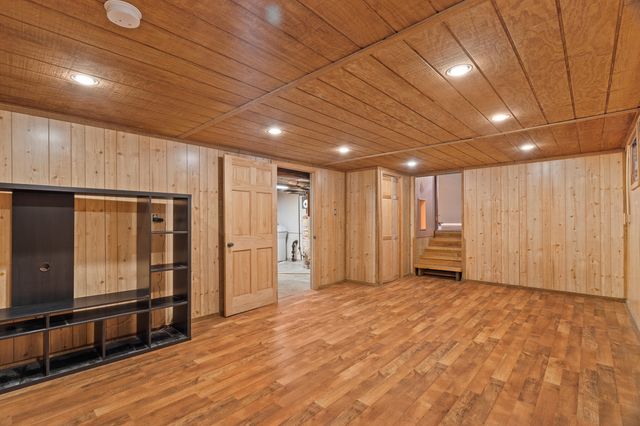 213 LONGFELLOW LN, Columbia, MO 65203