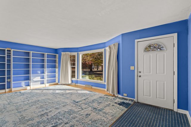 213 LONGFELLOW LN, Columbia, MO 65203