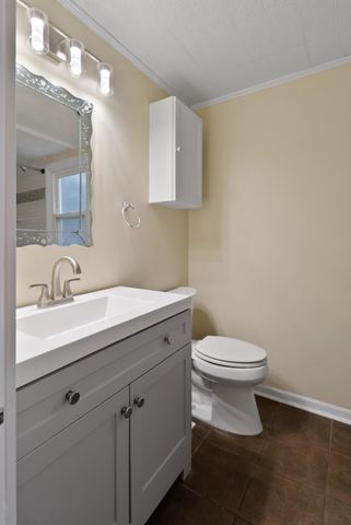 511 E Morgan Avenue, Chesterton, IN 46304