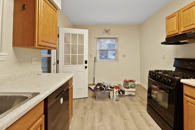 511 E Morgan Avenue, Chesterton, IN 46304