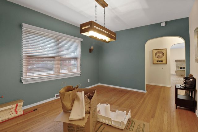 511 E Morgan Avenue, Chesterton, IN 46304