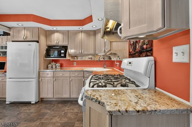 26 Baldwin Ave, South Bound Brook Boro, NJ 08880