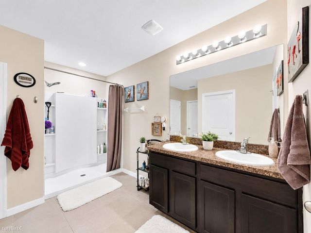 32649 PEZ LANDING LANE, Wesley Chapel, FL 33543