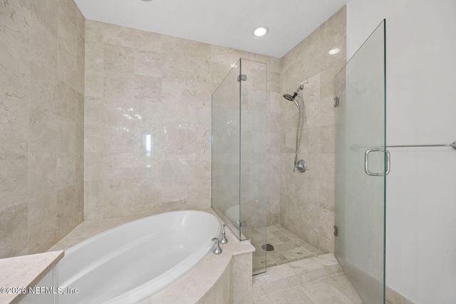 1431 RIVERPLACE Boulevard 2007, Jacksonville, FL 32207