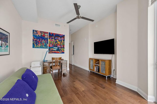 1431 RIVERPLACE Boulevard 2007, Jacksonville, FL 32207