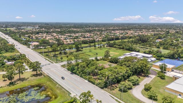 4899 S Haverhill Road, Greenacres, FL 33463