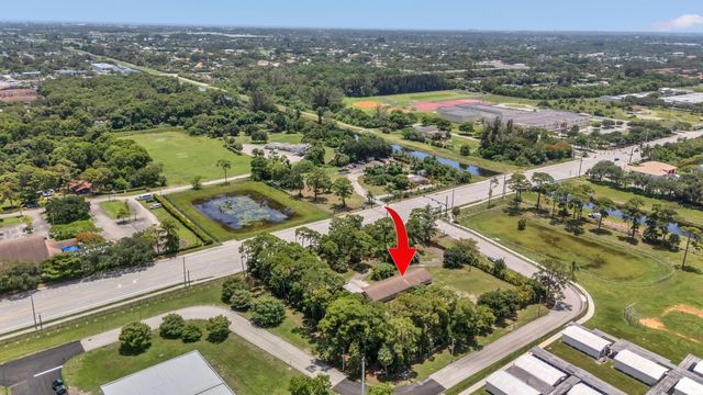 4899 S Haverhill Road, Greenacres, FL 33463
