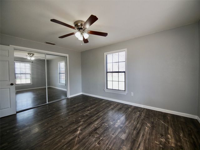 1327 Old Jacksboro Road, Graham, TX 76450