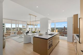 380 Harrison Avenue #1008, Boston, MA 02118