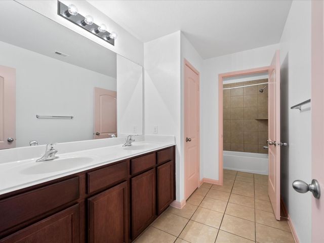 8843 Leclaire Meadow Drive, Humble, TX 77338