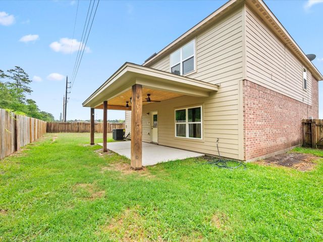 8843 Leclaire Meadow Drive, Humble, TX 77338