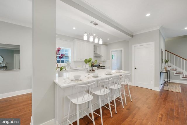 10811 SCOTT DR, Fairfax, VA 22030