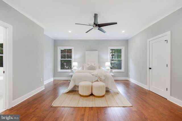 10811 SCOTT DR, Fairfax, VA 22030