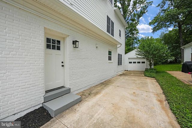10811 SCOTT DR, Fairfax, VA 22030
