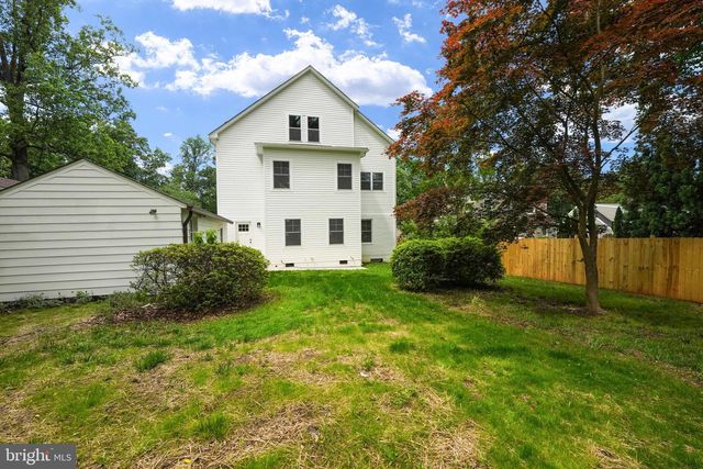 10811 SCOTT DR, Fairfax, VA 22030
