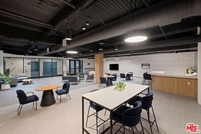 3325 S Wilshire blvd 706, Los Angeles, CA 90010