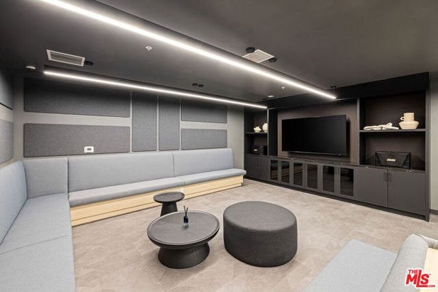 3325 S Wilshire blvd 706, Los Angeles, CA 90010