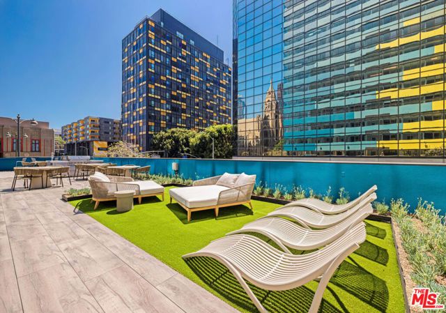 3325 S Wilshire blvd 706, Los Angeles, CA 90010