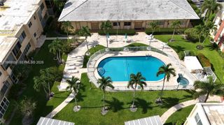 851 NE 14th Ave 414, Hallandale Beach, FL 33009