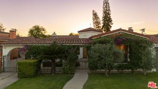 3975 Sutro Avenue, Los Angeles, CA 90008