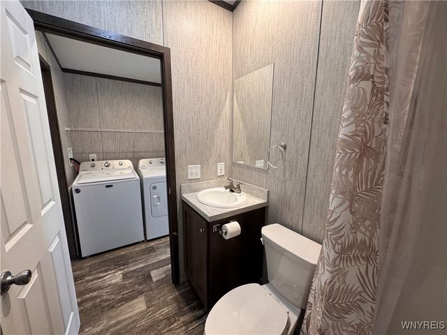 5 Crystal Lane, Batavia, NY 14020