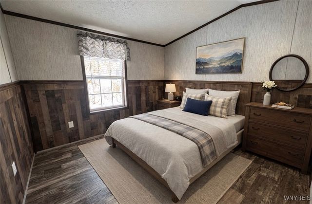 5 Crystal Lane, Batavia, NY 14020