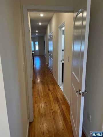 111 7th Street 2F, Harrison, NJ 07029