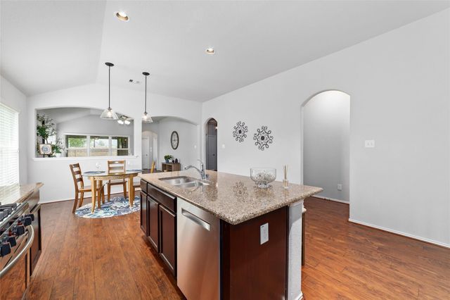 3427 Hillside Glade Lane, Richmond, TX 77406