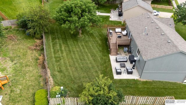 1138 Rawhide Road, Papillion, NE 68046