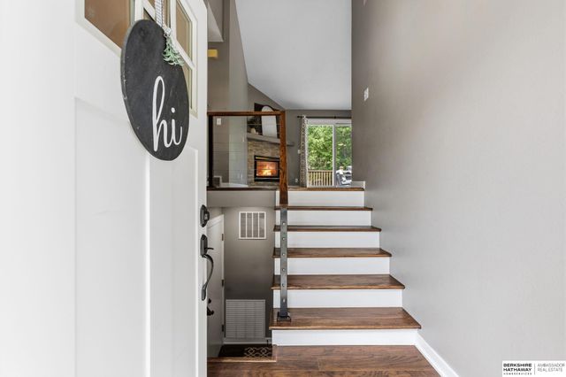 1138 Rawhide Road, Papillion, NE 68046