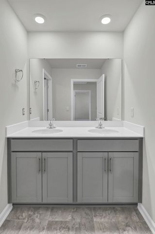 329 Bevington Brook Lane, Hopkins, SC 29061