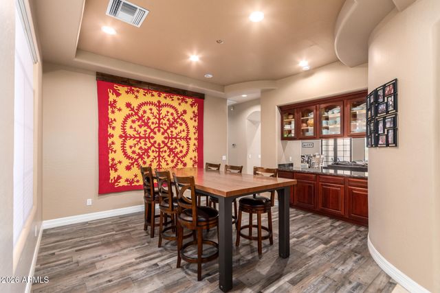 2744 E COUNTRY SHADOWS Court, Gilbert, AZ 85298