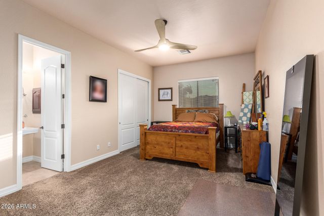 2744 E COUNTRY SHADOWS Court, Gilbert, AZ 85298