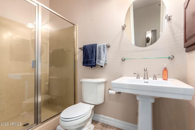 2744 E COUNTRY SHADOWS Court, Gilbert, AZ 85298