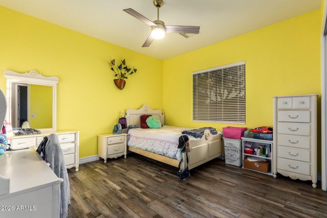 2744 E COUNTRY SHADOWS Court, Gilbert, AZ 85298