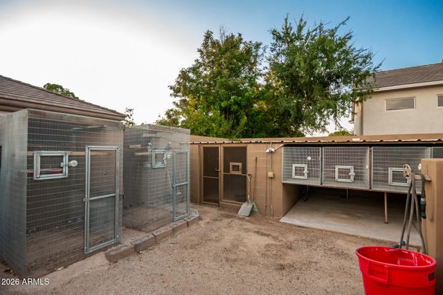 2744 E COUNTRY SHADOWS Court, Gilbert, AZ 85298