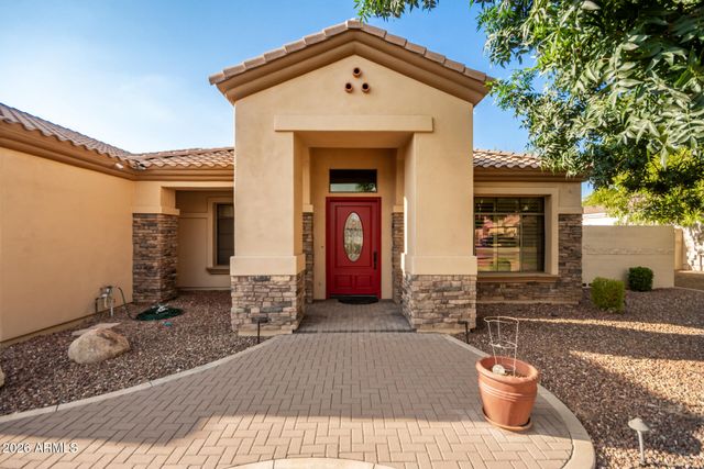 2744 E COUNTRY SHADOWS Court, Gilbert, AZ 85298